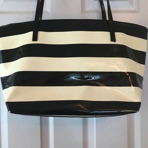 Kate Spade Black and Tan Patton leather bag
