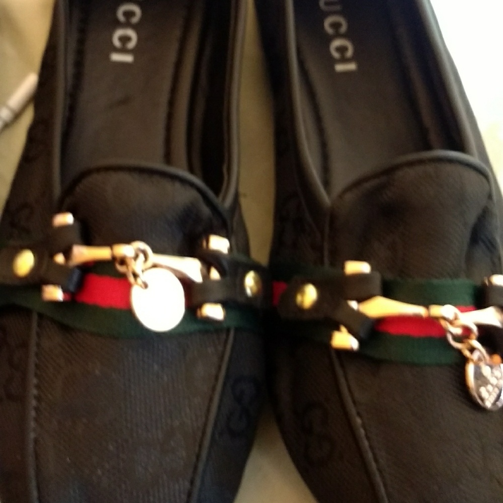 Gucci shoes