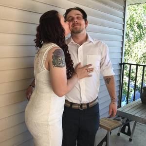 Meet your Posher, April