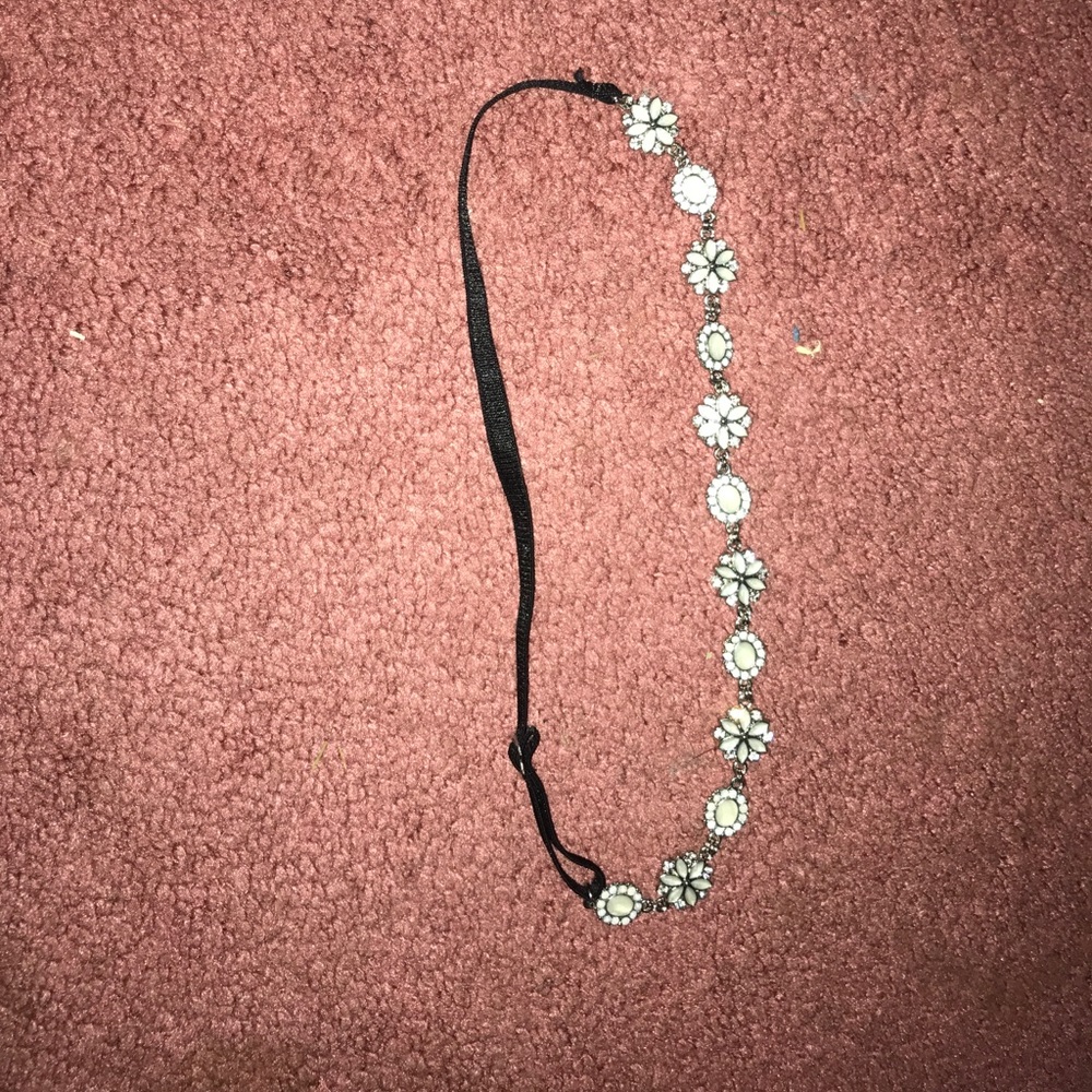 Adjustable headband
