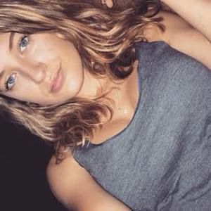 Meet your Posher, Kendra