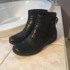 Clark Ankle Boots sz 7