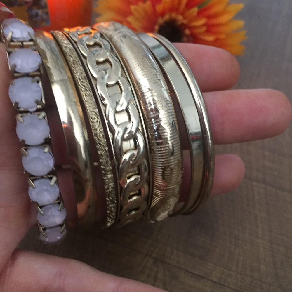 Francesca's bangle set ✨ - Picture 3 of 3