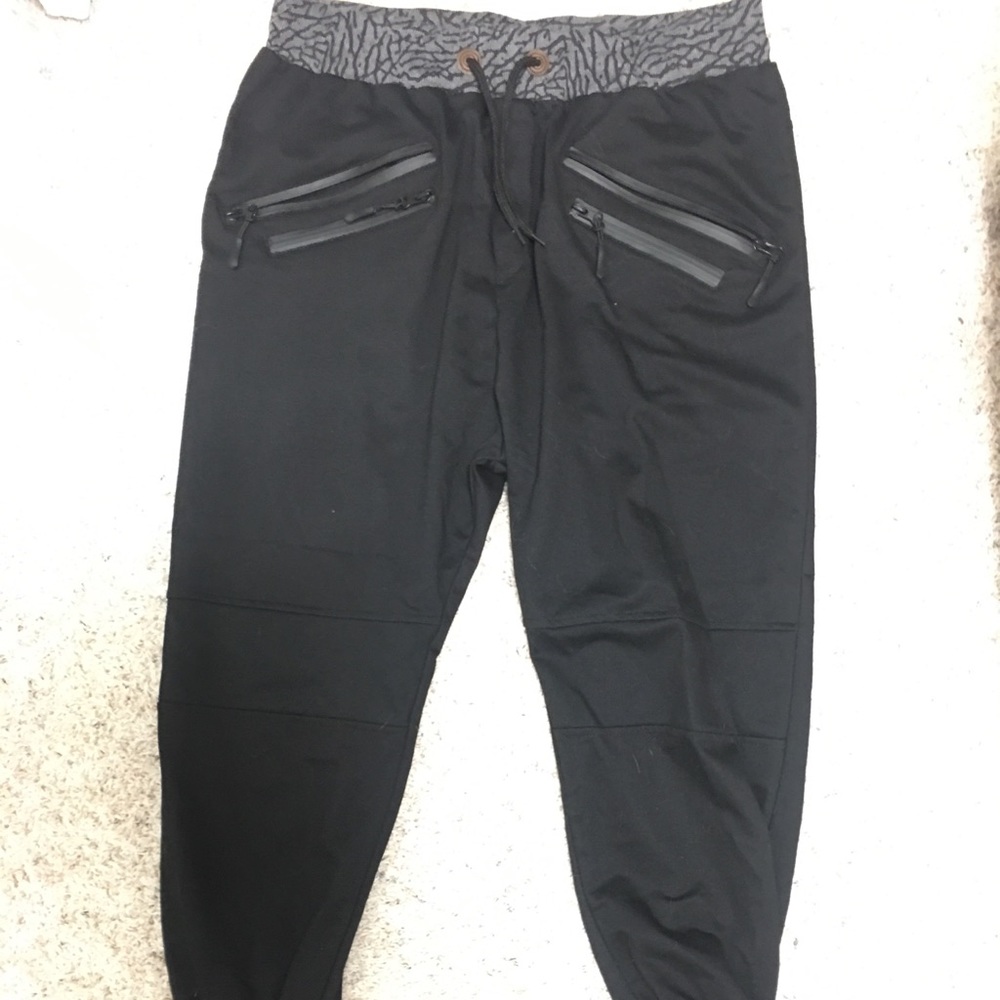 Black American stitch joggers