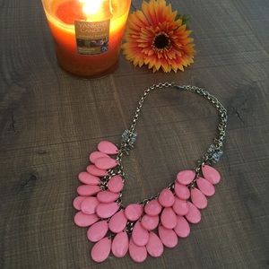 Francesca's Statement Necklace ✨