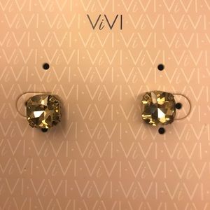 Studs by vivi (Cookie Lee) distressed style.