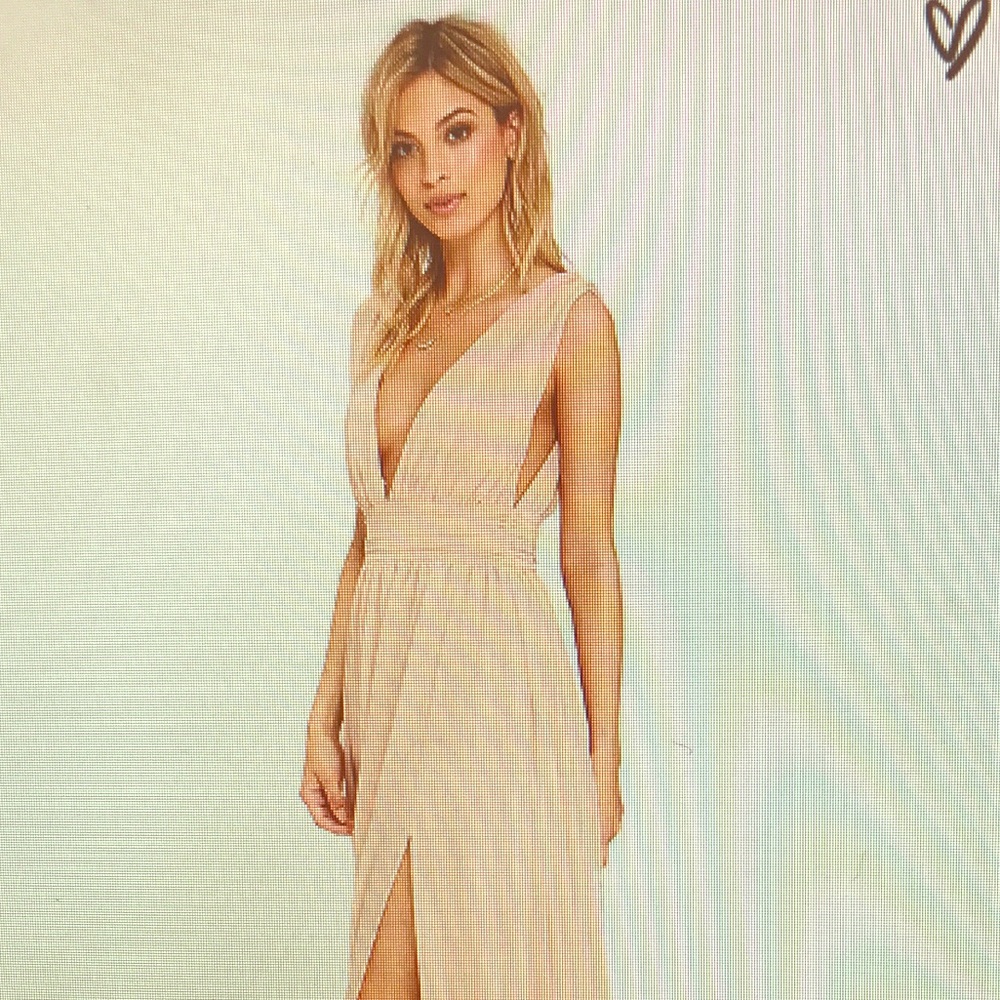 Lulus Deep V Soft Pink Chiffon Dress