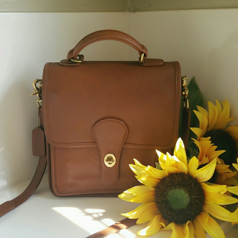 Coach Vintage British Tan Leather Station Bag