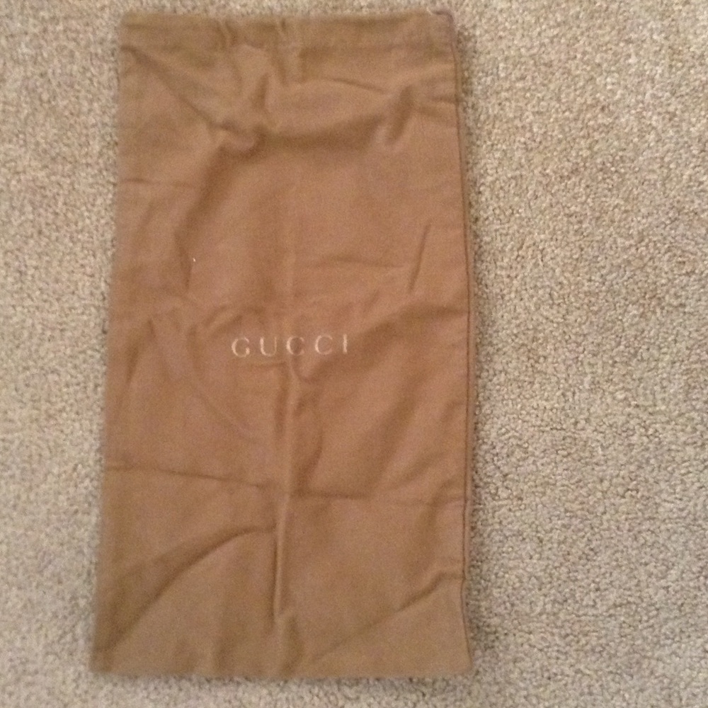⭐️Gucci💯authentic