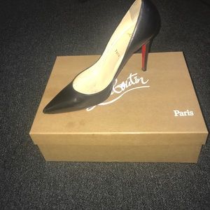 AUTHENTIC Christian Louboutin 6in heels