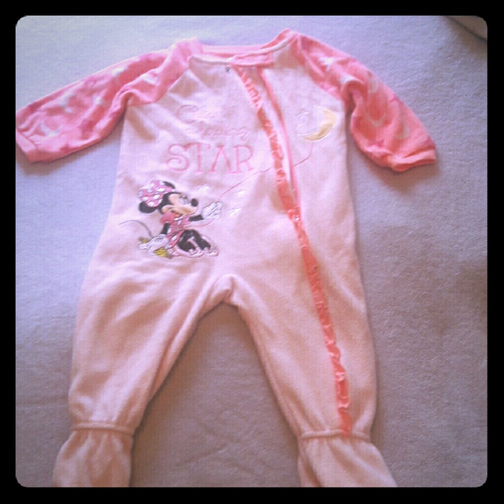 Kids pink onesie