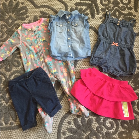 Carter's Other - Bundle lot baby girl 6 month carters footie romper