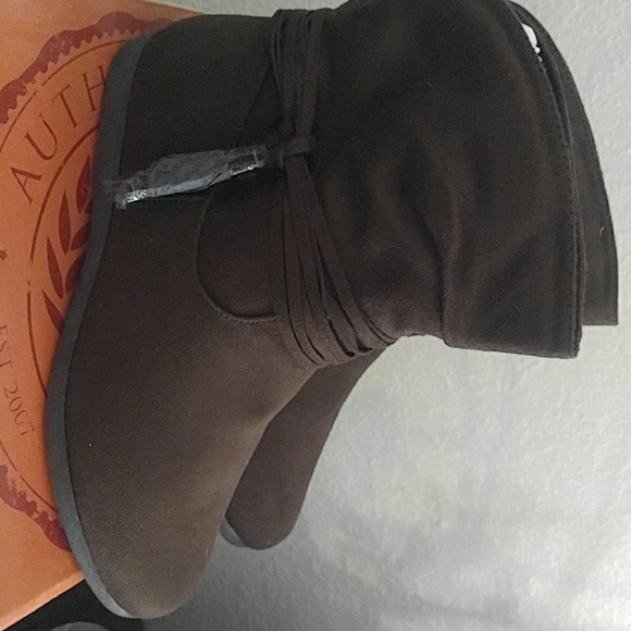 New Squeeze Brown Boots- size 7 - Picture 2 of 4