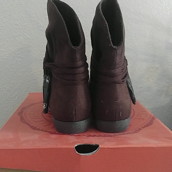 New Squeeze Brown Boots- size 7 - Picture 3 of 4