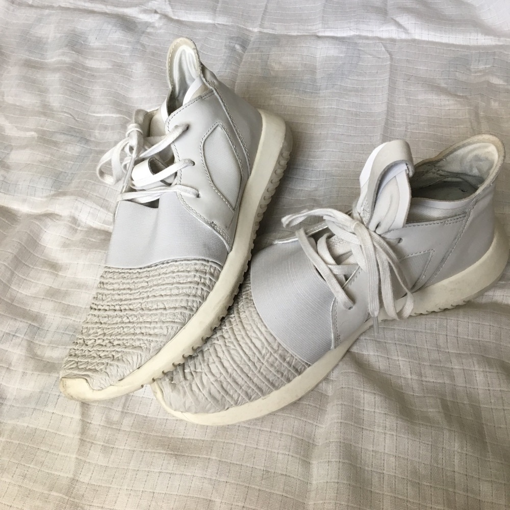 Adidas Tubular Defiant