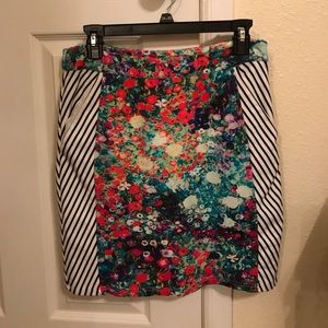 Tabitha skirt. Great condition! Beautiful colors.