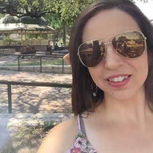 Meet your Posher, Mariana