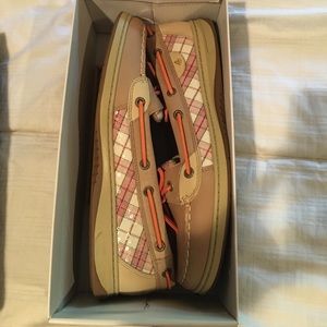 BNIB Sperrys