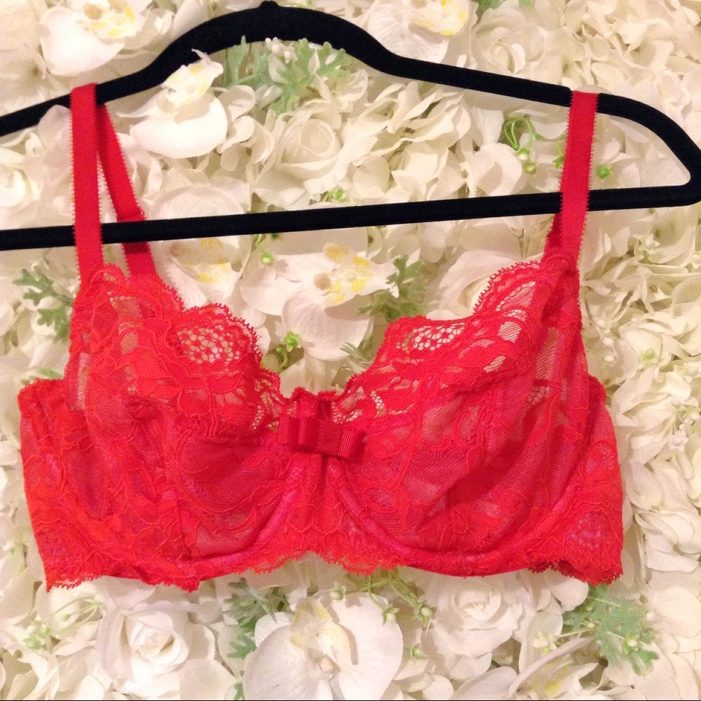 Victoria Secret 34D Very Sexy Balconnet