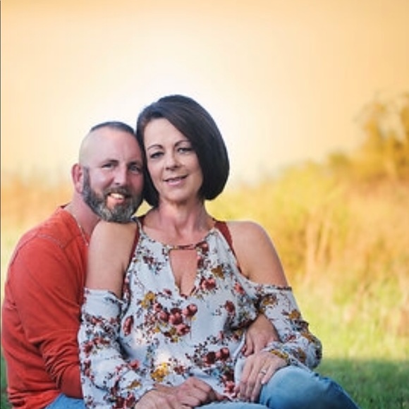 Meet your Posher, Linda - Picture 3 of 3