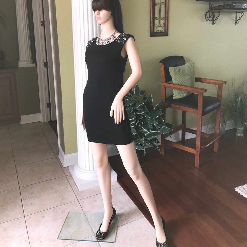 Black Rhinestone Mini - Picture 8 of 8