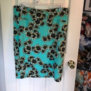 Lularoe Cassie