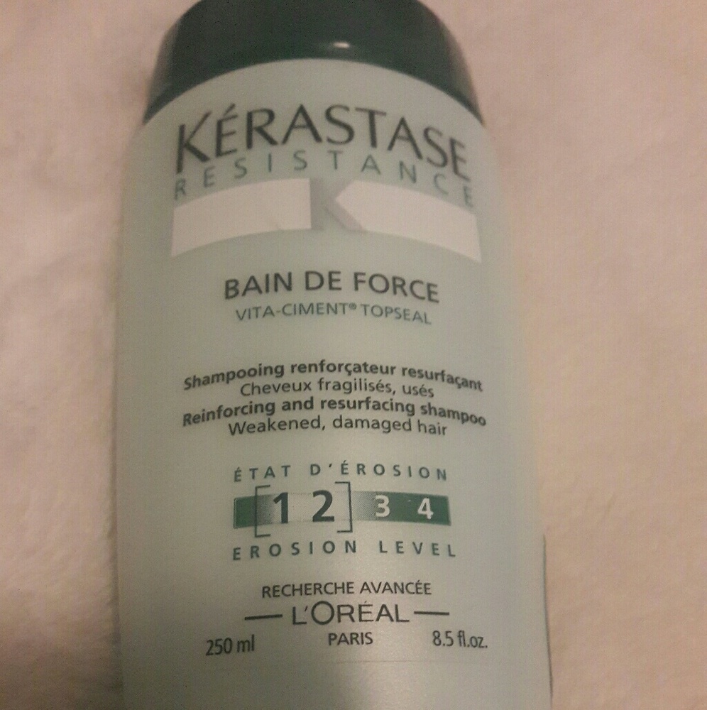 Kerastase Resistance Reinforcing Shampoo