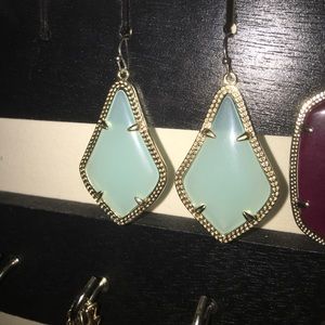 Kendra Scott Earrings!