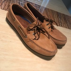 Men's sperrys boat shoes !