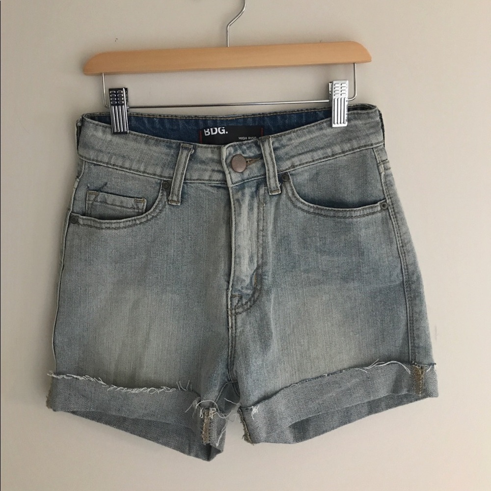 High-Waist Cuff Shorts