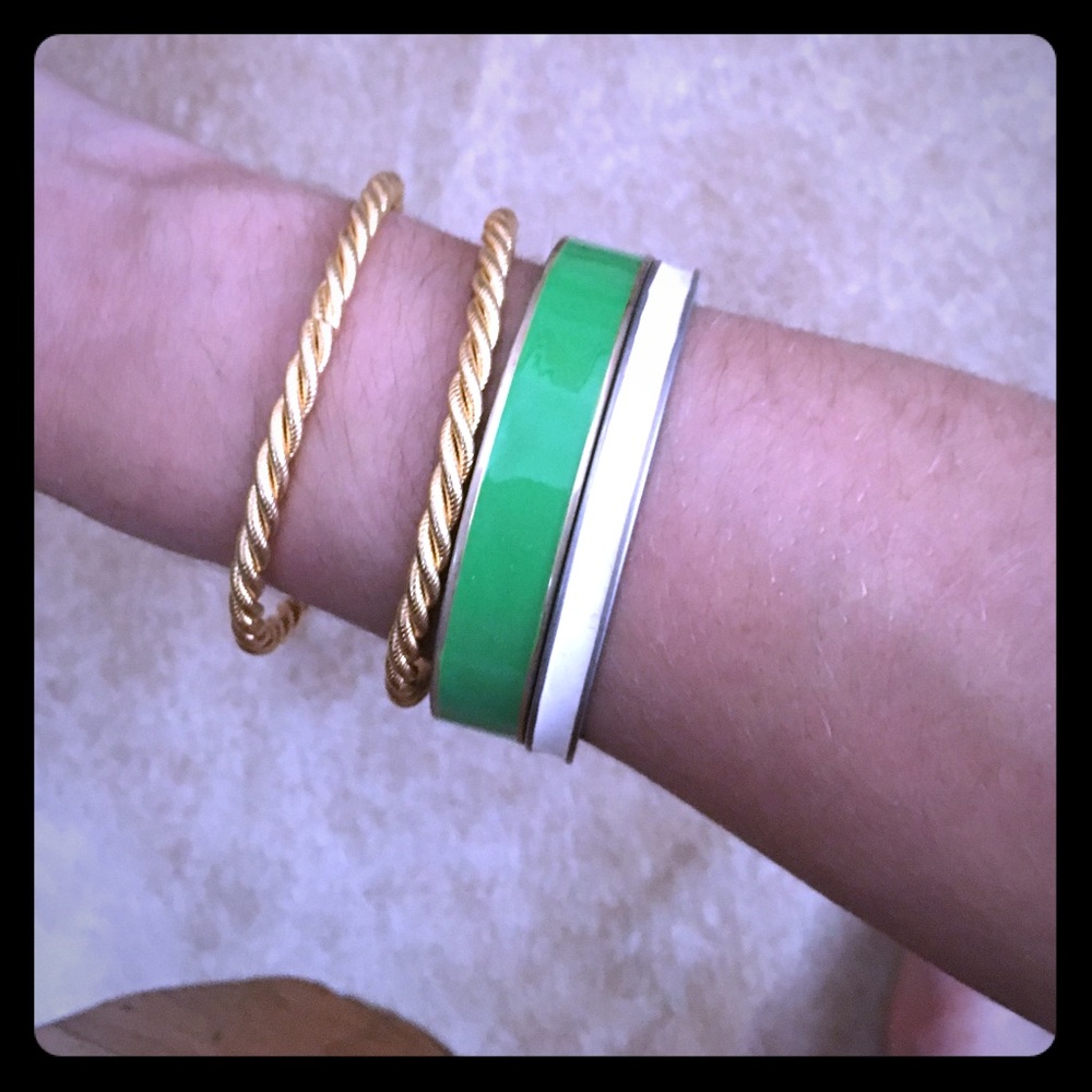 Enamel and gold bangle set