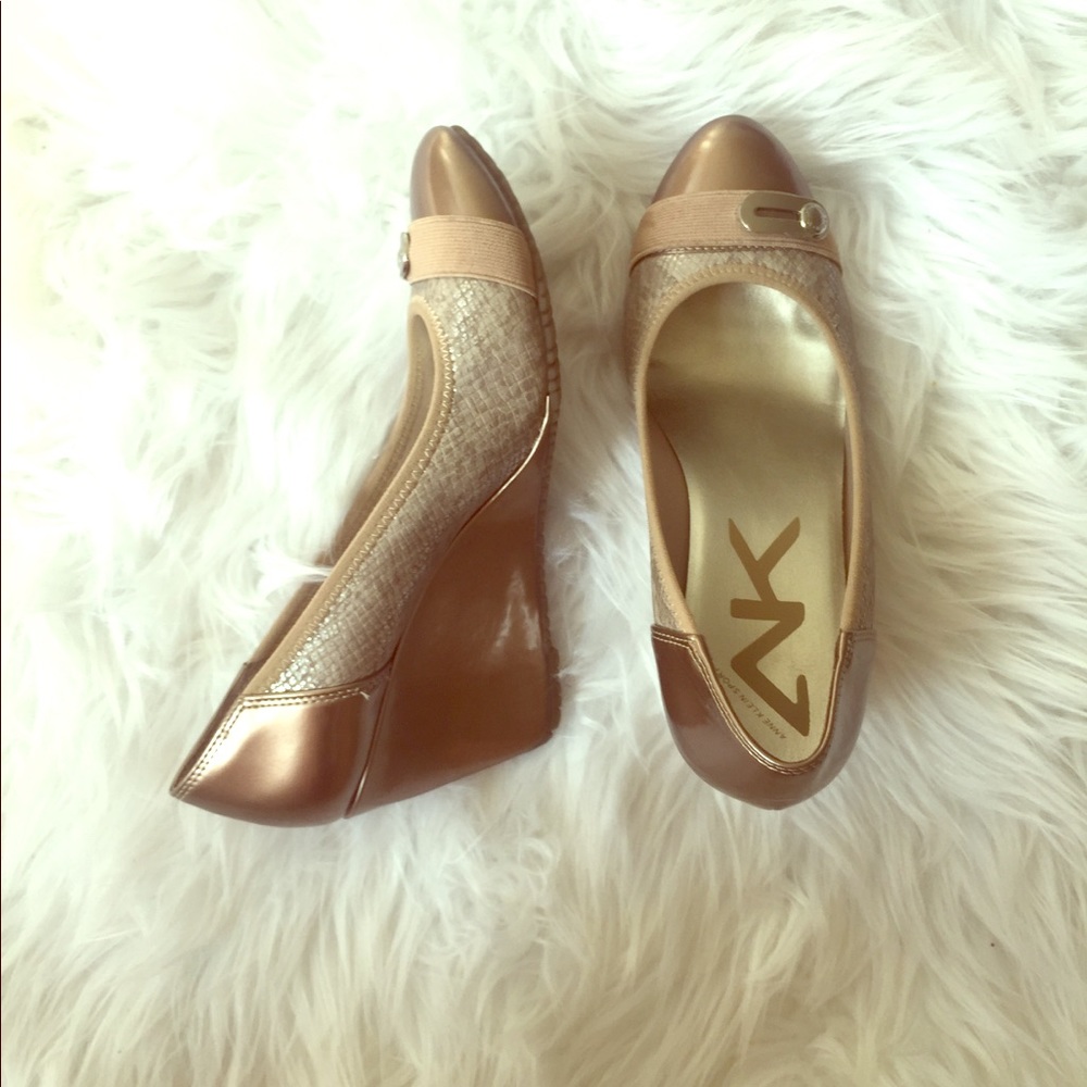 Ann Klein comfy platforms