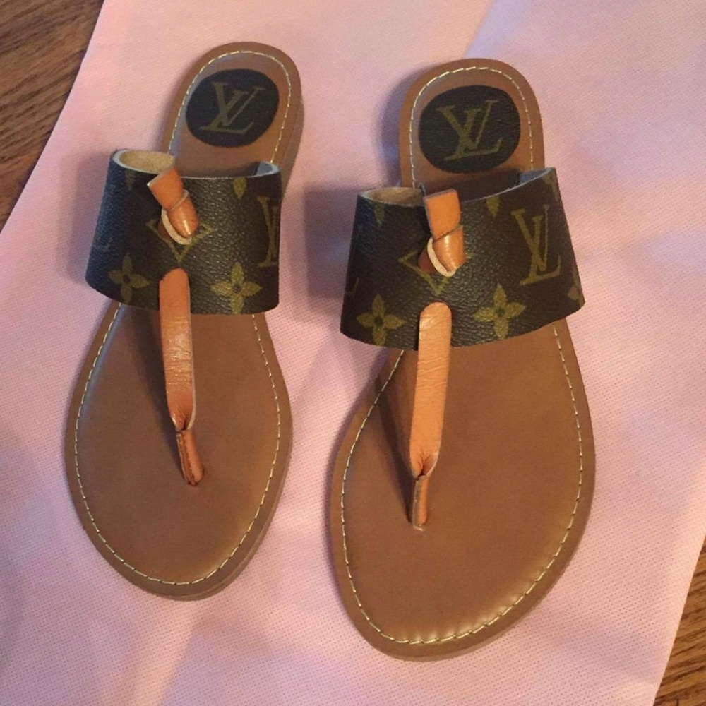 Authentic canvas