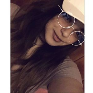 Meet your Posher, Aryana