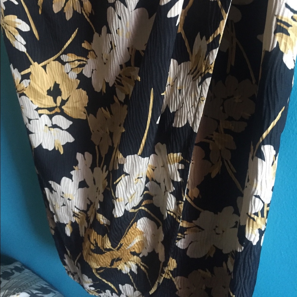 Vintage Valentino Floral Dress - Picture 3 of 5
