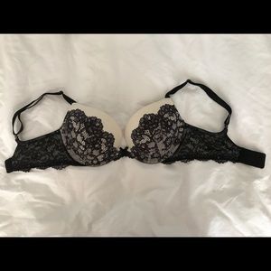 Victoria's Secret Dream Angels push-up bra 34D