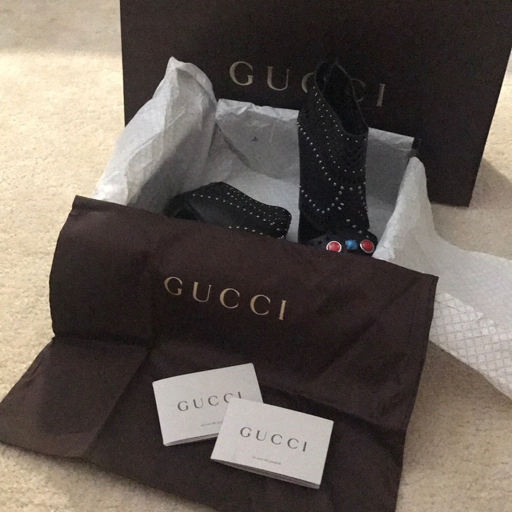 ❌SOLD❌Gucci booties 🔥 Special Edition - Picture 2 of 5