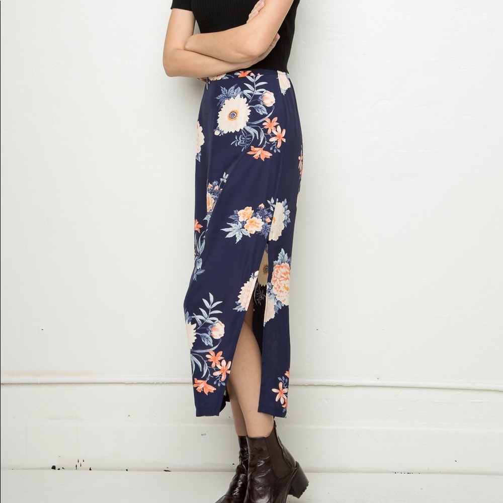 NWT Brandy Melville Patricia Silky Skirt