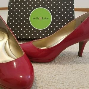 Kelly&Katie Dorotha patent platform pumps