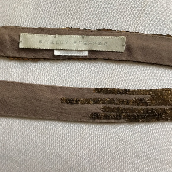 Sequin belt