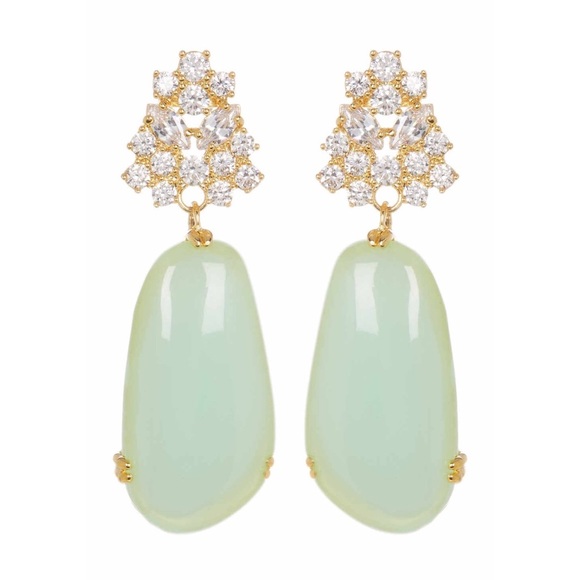 louise et cie Jewelry - Nwt Louise et Cie jade and jewel drop earrings louise et cie Jewelry - Nwt Louise et Cie jade and jewel drop earrings