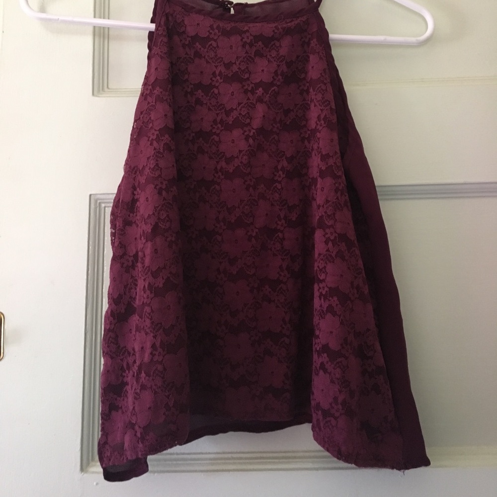 Cute burgundy wine top!