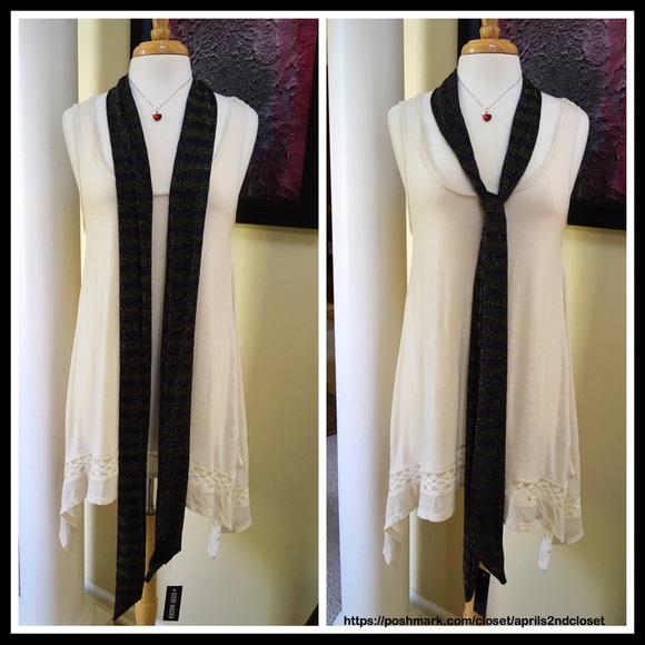 STEVE MADDEN LONG EMBELLISHED METALLIC SCARF - Picture 3 of 5