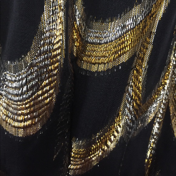 Gold and black shimmer cocktail dress. Size 4 - Picture 7 of 8