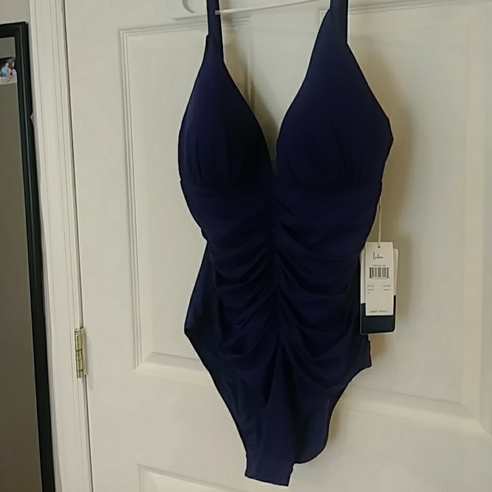 Bathing suit