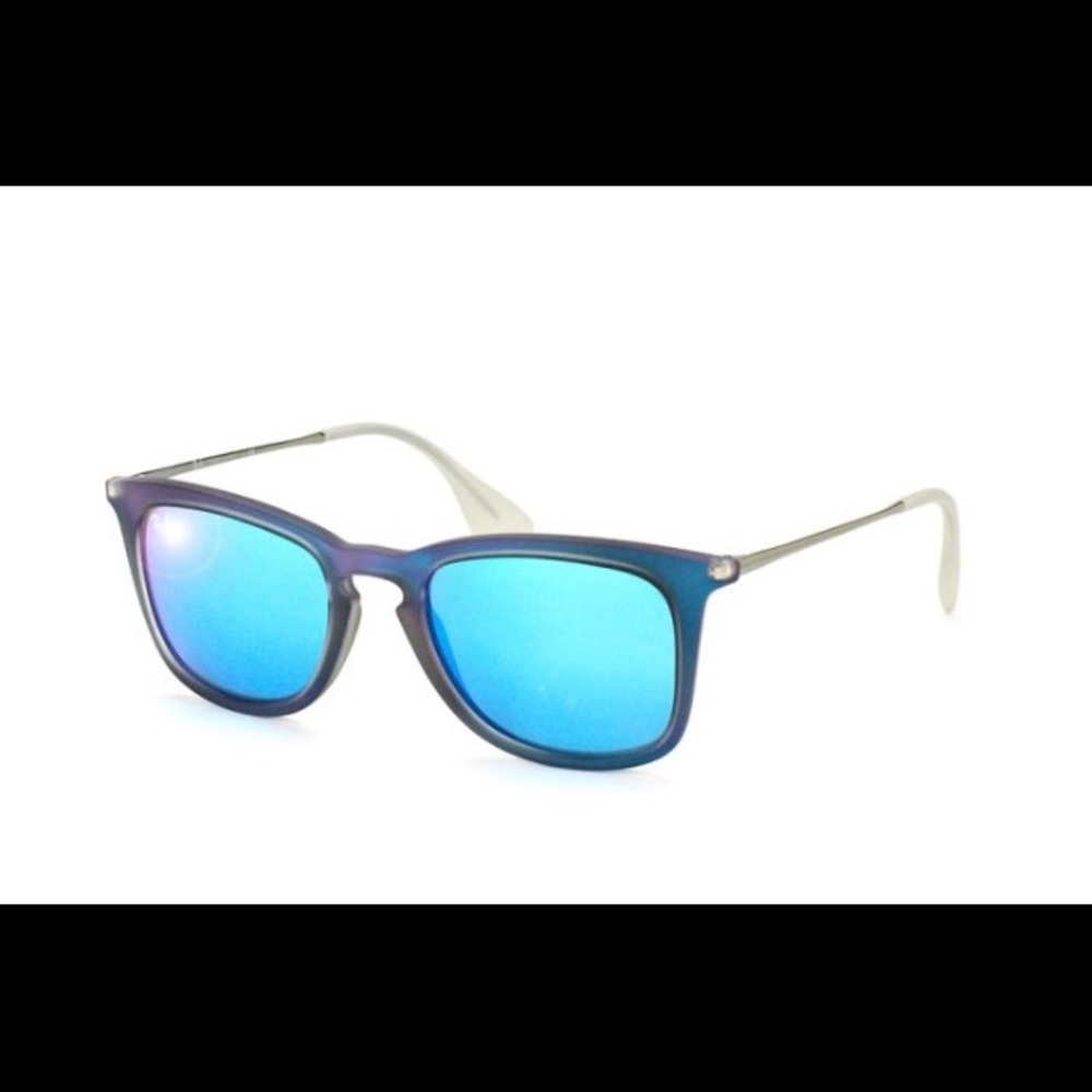 Ray-Ban sunglasses RB 4221