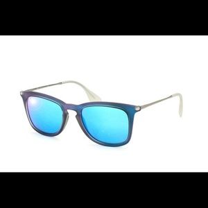 Ray-Ban sunglasses RB 4221