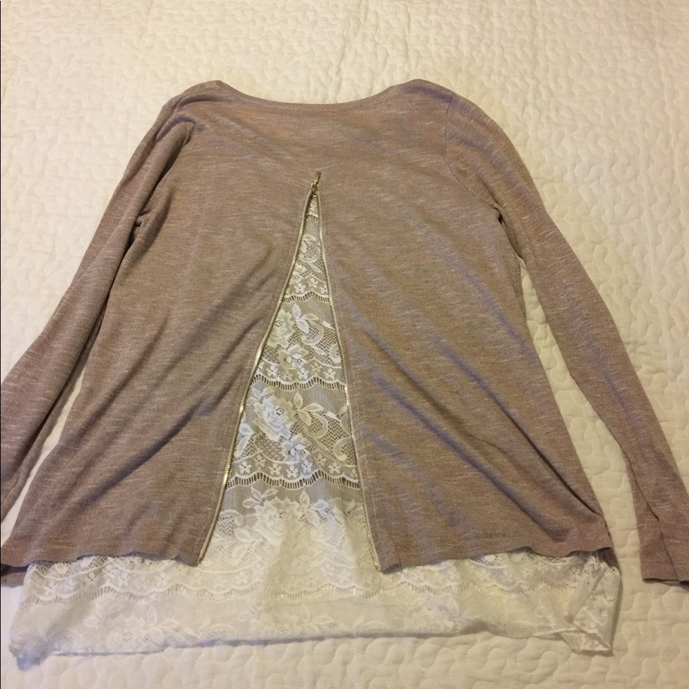 Lace back knit long sleeve