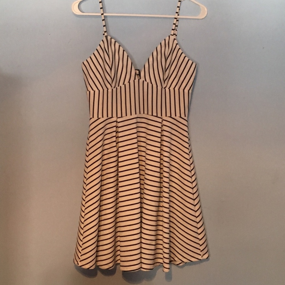Medium black and white striped dress