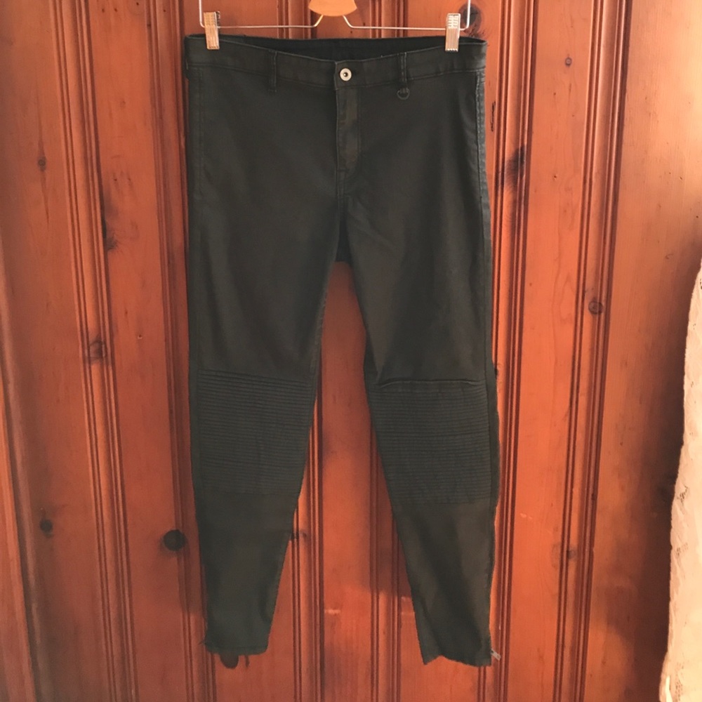 Skinny biker jeans